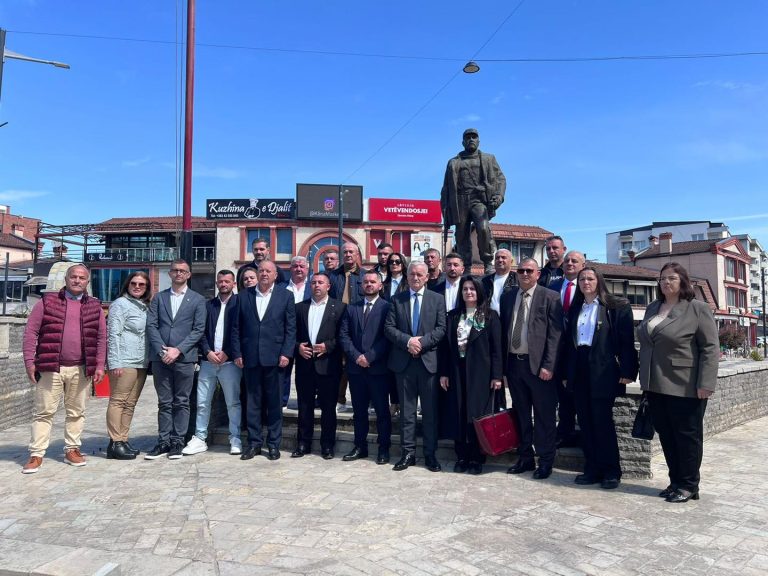 Klinë–Selenicë, takim për forcimin e bashkëpunimit ndërkomunal