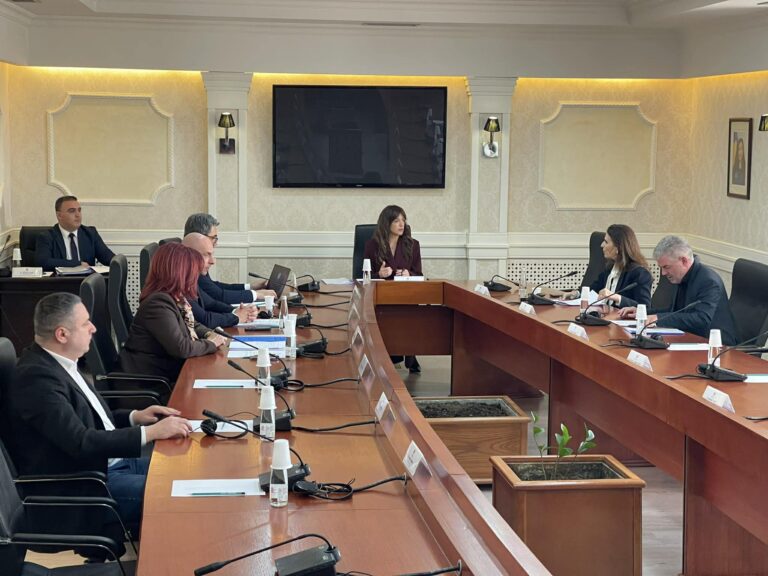 Kryesia e Kuvendit shqyrton sot caktimin e seancës plenare