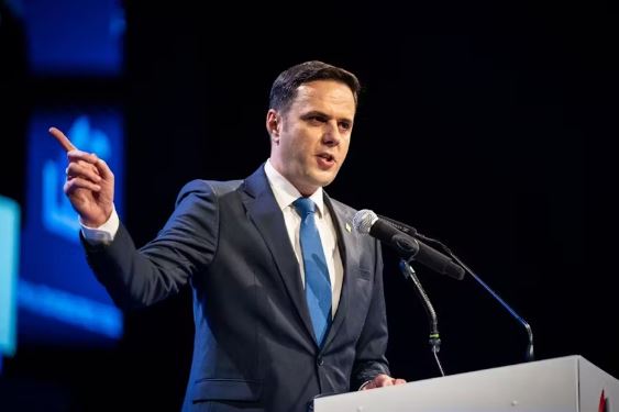 Abdixhiku: Nëse Kurti s’e zgjedh Osmanin, do ta zgjedhë populli
