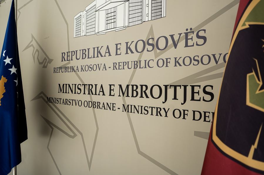 Ministria e Mbrojtjes i Jep Tender 1,7 Milion Euro Biznesmenit të Akuzuar për Mashtrim