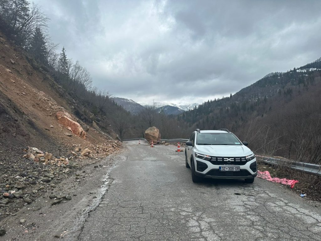 MIT njofton për ndërhyrje në akset Gjilan-Stanqiq dhe Pejë-Rugovë