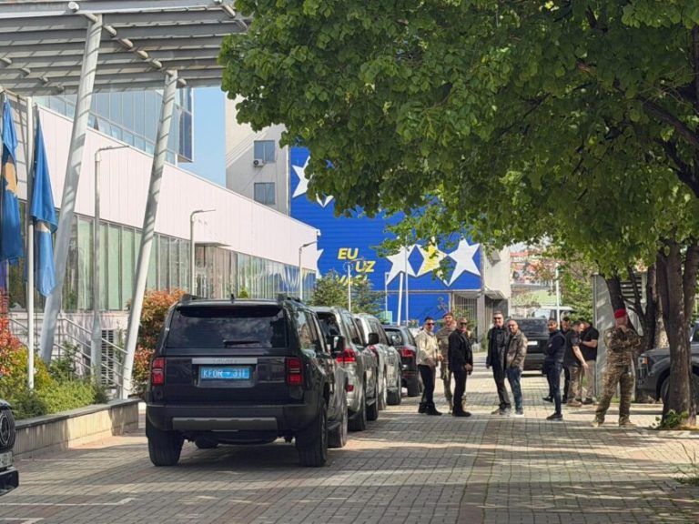 Delegacioni i NATO-s në vizitë zyrtare në Kosovë