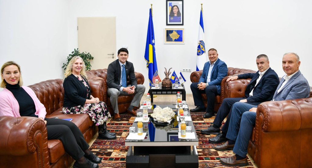 Drejtori Hoxha realizoi një takim të rëndësishëm me përfaqësues të ICITAP-it Amerikan