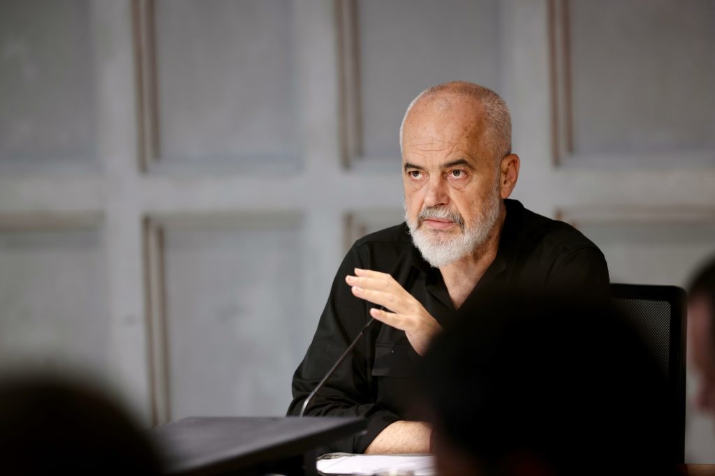 Rama paralajmëron sistem të ri për legalizimet e pronave