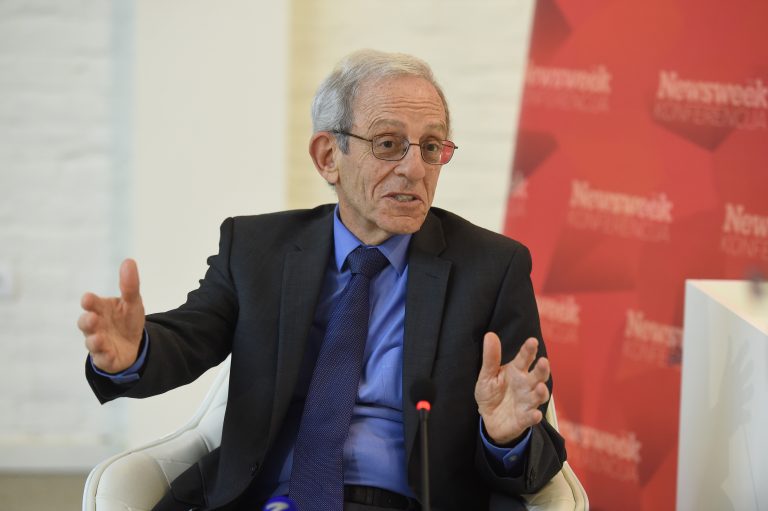 Serwer: Përçarja Kurti–Osmani e pakapërcyeshme, zgjedhjet dëmtojnë imazhin e Kosovës