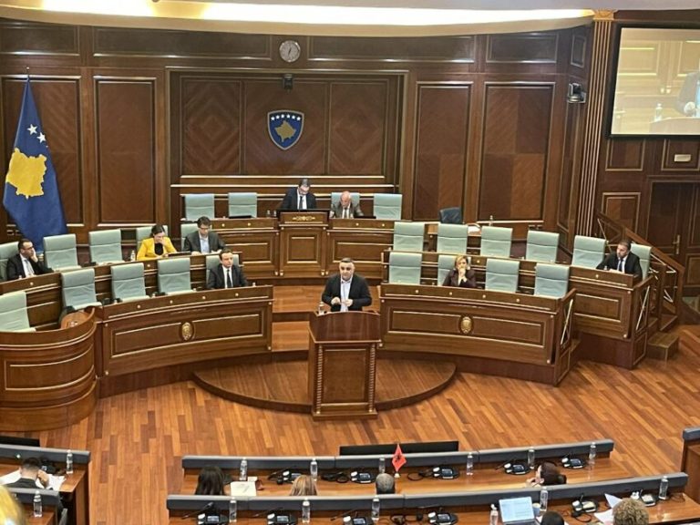 Tahiri: Qeveria ka vepruar joseriozisht për çmimet e derivateve