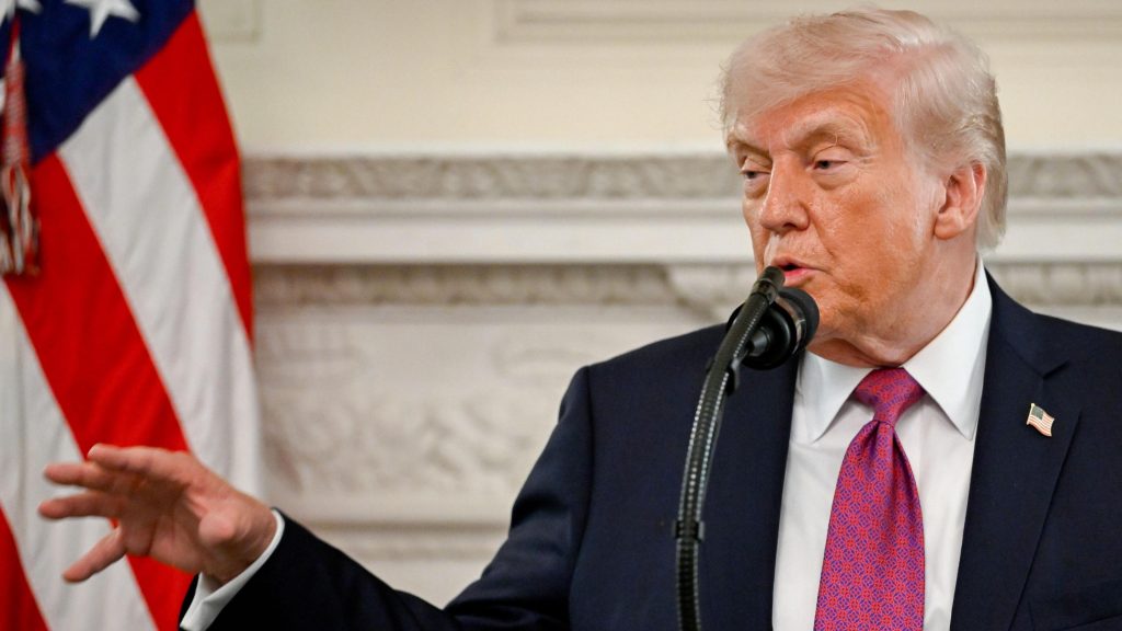 Trump: Irani mund të negociojë me SHBA, lufta do të përfundojë shpejt