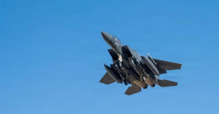 Rrëzohet një avion amerikan F-15 mbi Irani, shpëtohet një pjesëtar i ekuipazhit