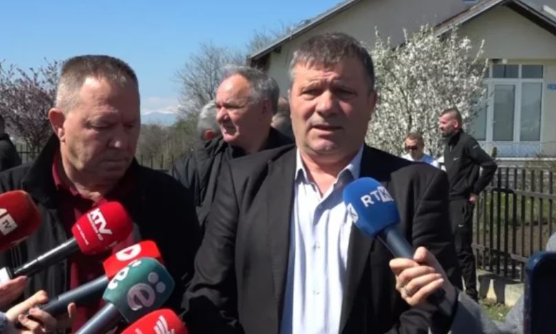 Homazhe në Rezallë, reagime të ashpra nga Hysni Gucati dhe Xhavit Jashari