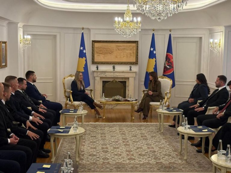Betohen 17 gjyqtarë të rinj në Presidencën e Kosovës
