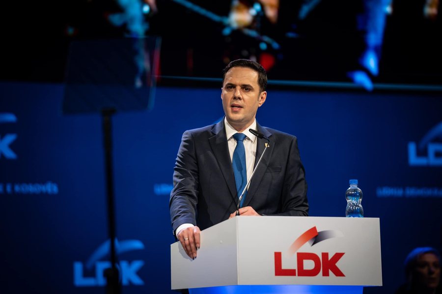 Lumir Abdixhiku: Bashkimi i LDK-së, nevojë për tejkalimin e krizës politike në vend