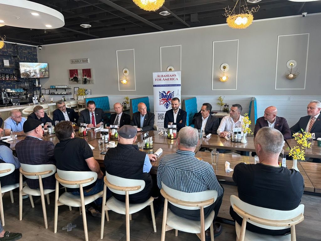 Delegacion amerikan viziton Kosovën dhe Luginën e Preshevës