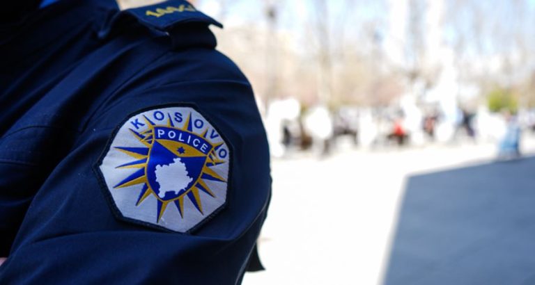 Policia paralajmëron për mesazhe mashtruese që synojnë të dhënat bankare