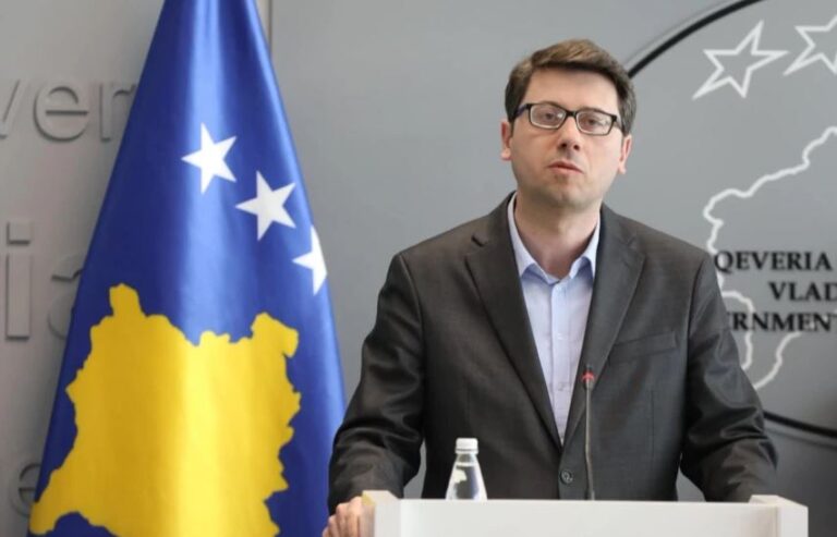 Murati: Pagat mesatare në Kosovë janë rritur 53% gjatë Qeverisë Kurti