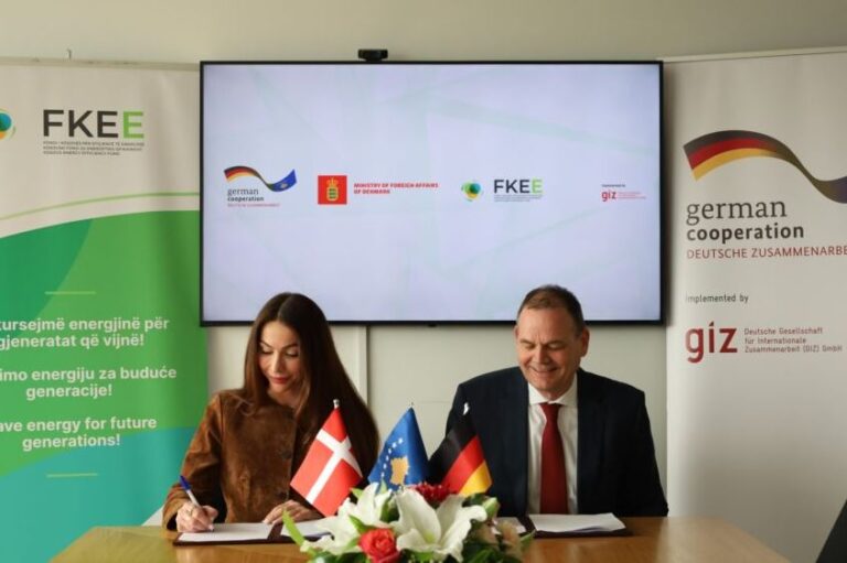 FKEE dhe GIZ nënshkruajnë grant 1.5 milionë euro për energji të gjelbër