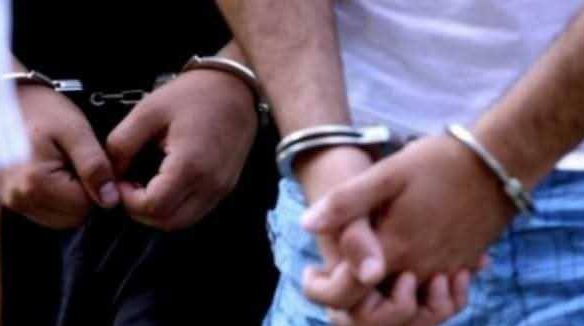 Policia në veri arreston dy persona për vepra penale