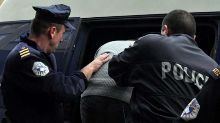 Transferohet një i dënuar nga Shqipëria për në Kosovë