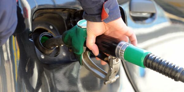 MINT publikon çmimet e derivateve: Nafta 1.69 €, benzina 1.48 €, gazi 0.85 €