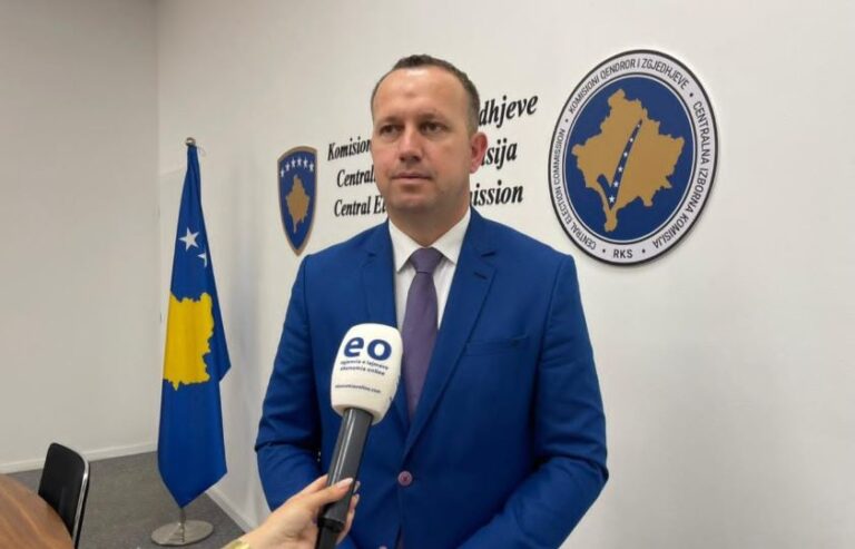KQZ lehtëson regjistrimin e votuesve mbi 80 vjeç