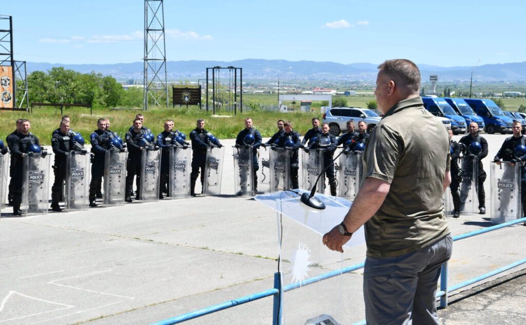 65 zyrtarë policorë trajnohen për menaxhimin e turmave