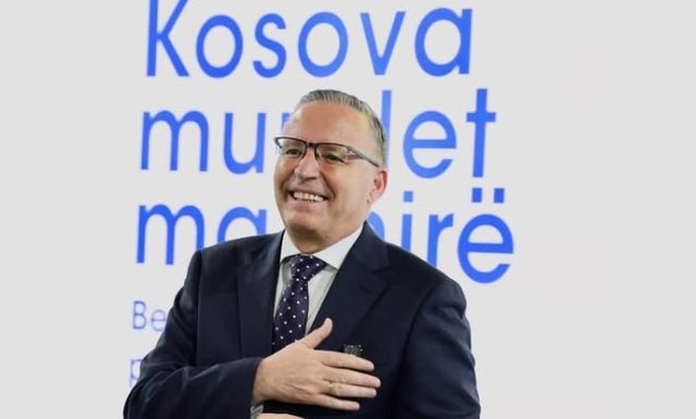 Hamza: Kosova bëhet me urtësi, punë dhe dinjitet