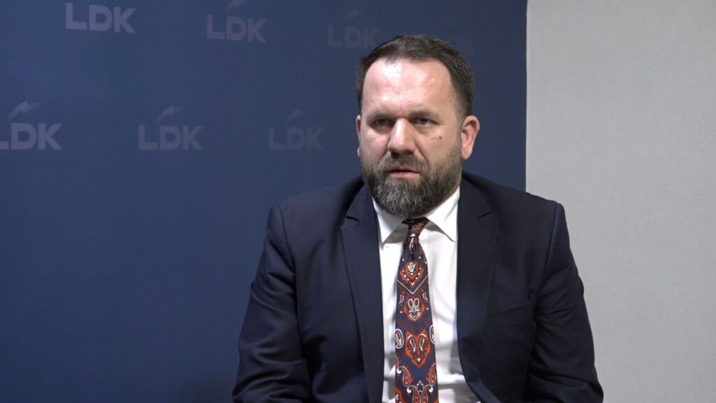 Rukiqi kritikon modelin ekonomik: “Nuk po funksionon”