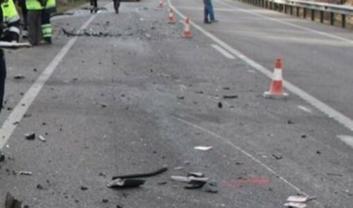 Dy vajza lëndohen në aksident trafiku në Skenderaj