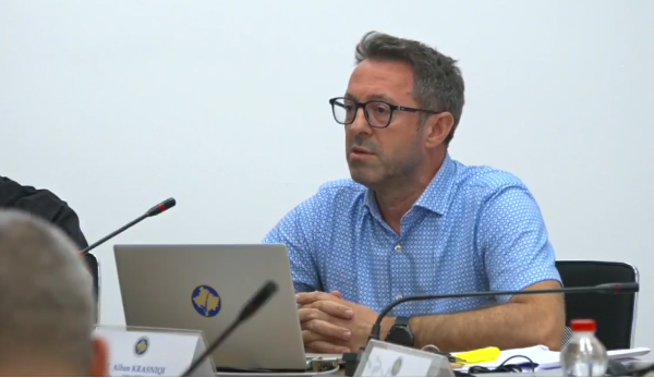 Krasniqi: Aplikuesit jashtë Kosovës mund të ankohen brenda 24 orëve nëse u refuzohet regjistrimi
