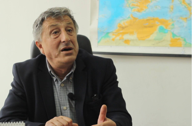 Jasharaj: Rënia e numrit të nxënësve në zonat rurale rrezikon mbylljen e shkollave