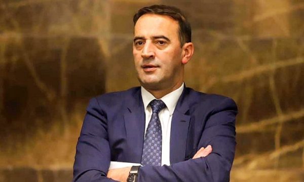 Daut Haradinaj i uron sukses Ardian Gjinit