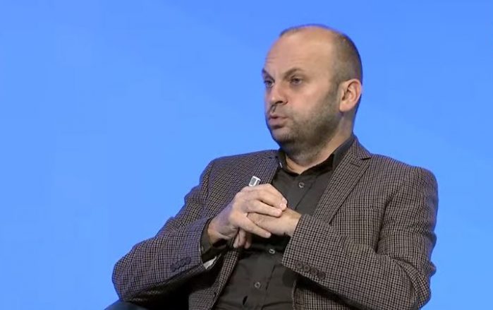 Mushkolaj: Zgjedhjet e jashtëzakonshme lidhen me interesa personale