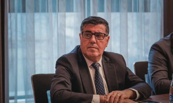 Haziri: Oferta e VV për ministri nuk u pranua