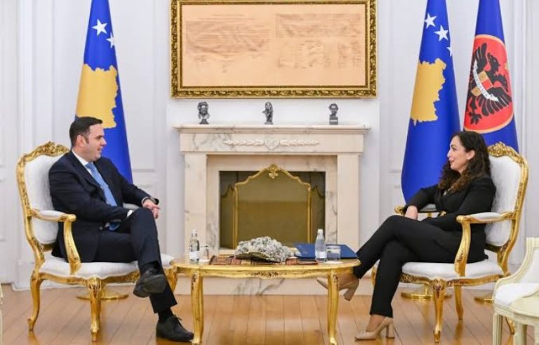 LDK mban sot mbledhjen për marrëveshjen me Vjosa Osmanin