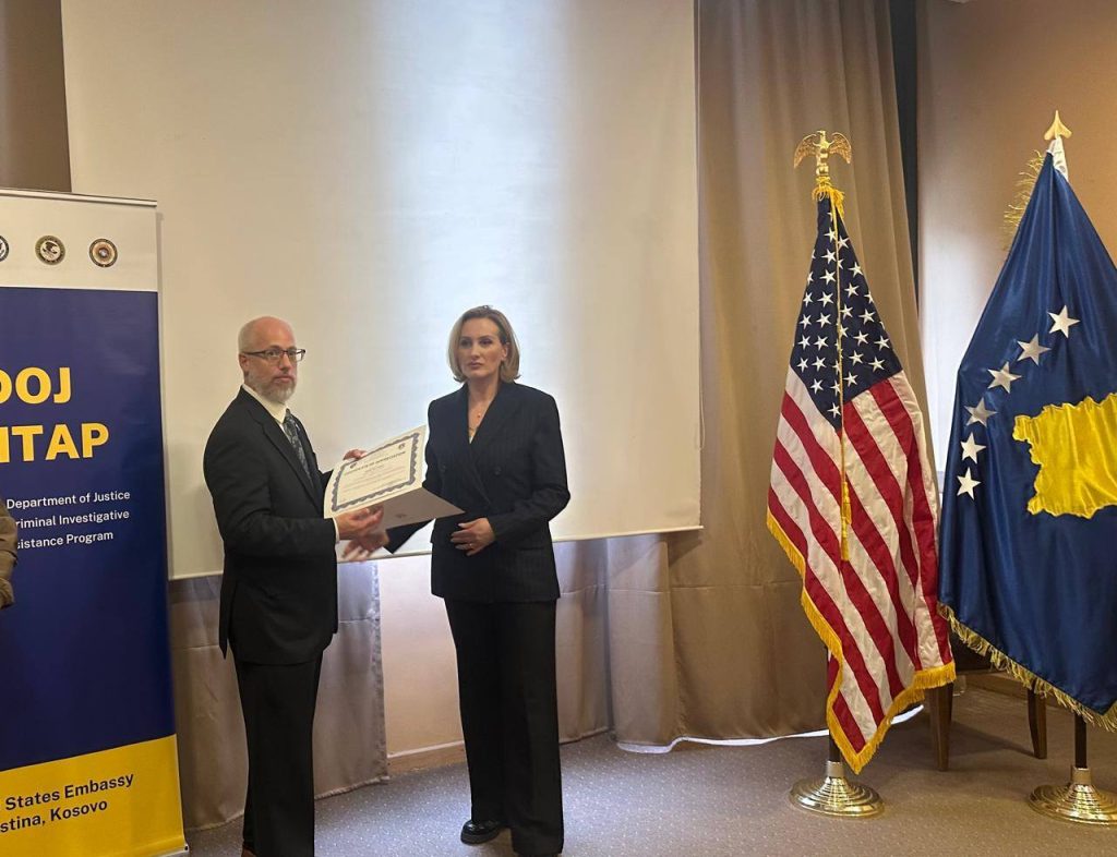 FBI dhe DOJ/ICITAP trajnojnë Policinë e Kosovës për inteligjencë