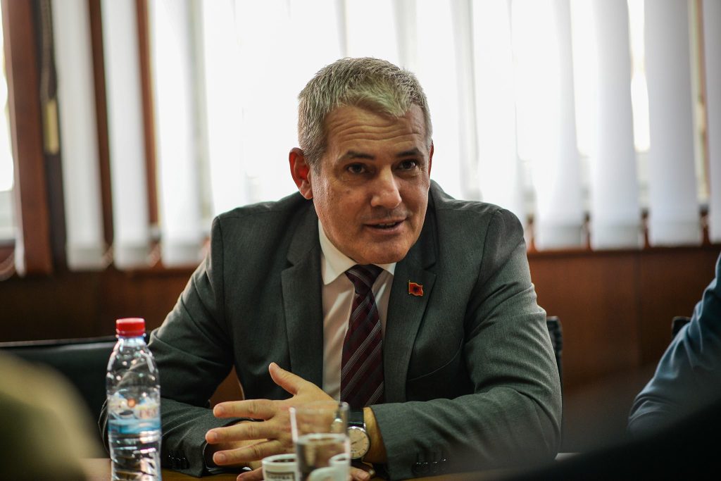 Sveçla: Mirënjohje zjarrfikësve, vijon reforma në emergjenca