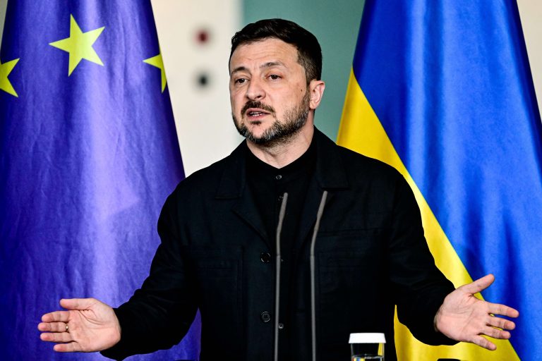 Zelensky: Rusia ka shkelur armëpushimin, vijojnë sulmet në Ukrainë