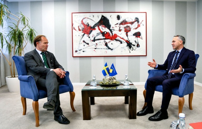 Zulfaj takon ambasadorin suedez, flasin për integrimin evropian