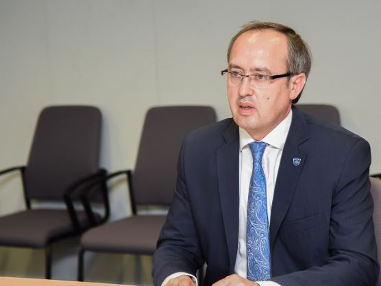 Hoti: Kundërshtarët e gazit amerikan duhet të paguajnë faturën politike