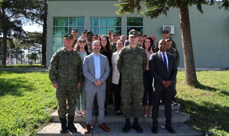 Forcohet bashkëpunimi i mbrojtjes mes Kosovës dhe SHBA-së në fushën e komandës dhe kontrollit