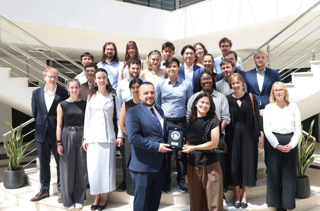 Maqedonci priti studentë ndërkombëtarë të ETH Zurich
