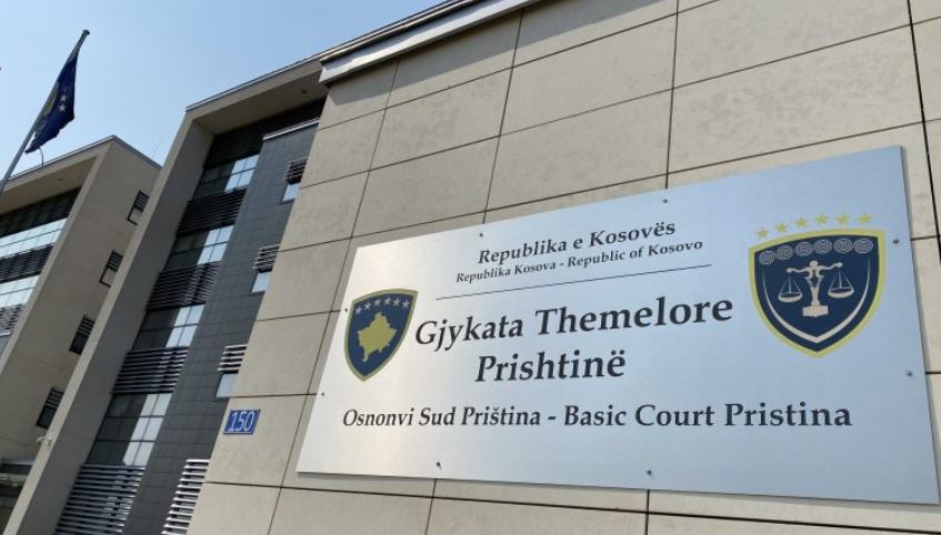 Gjykata e Prishtinës: Avni Zogiani dënohet për shpifje, obligohet t’i paguajë Ferat Shalës 2 mijë euro