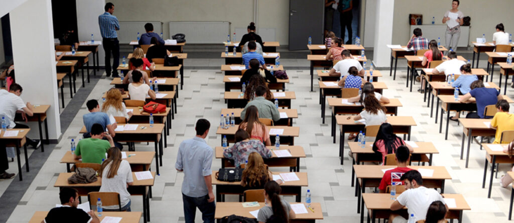 Mbi 19 mijë maturantë i nënshtrohen Testit të Maturës