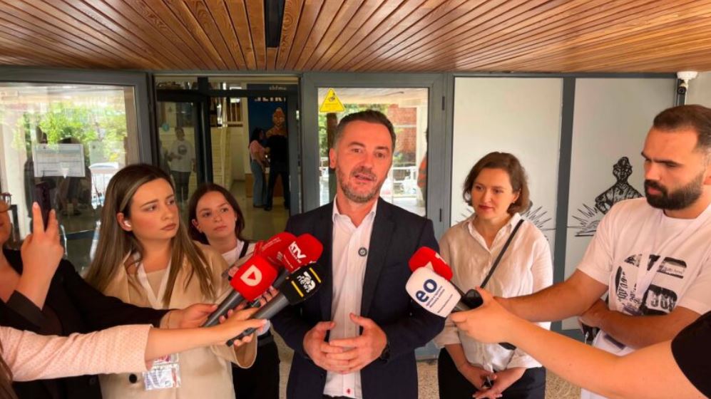 Molliqaj pas votimit: Pjesëmarrja e qytetarëve çelës për zhvillimin e vendit