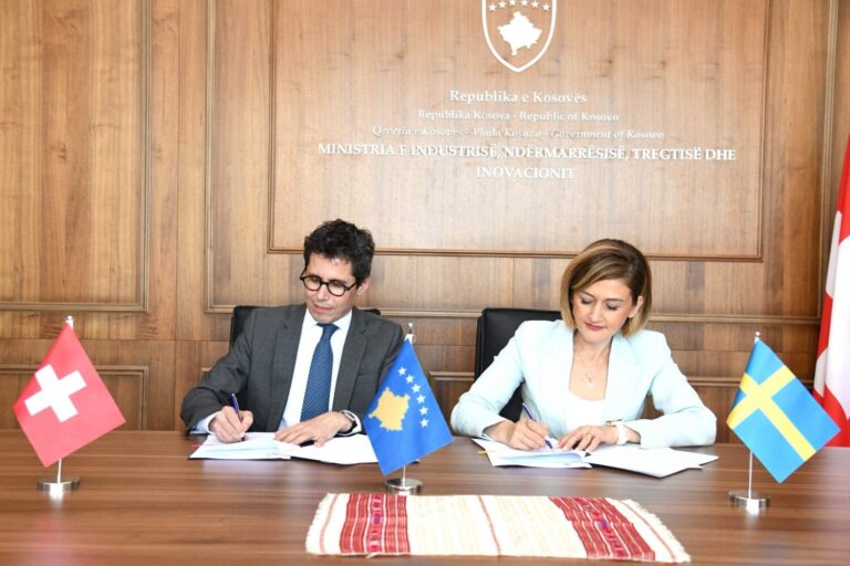 Zvicra dhe Suedia financojnë projektin për ekonominë e gjelbër në Kosovë