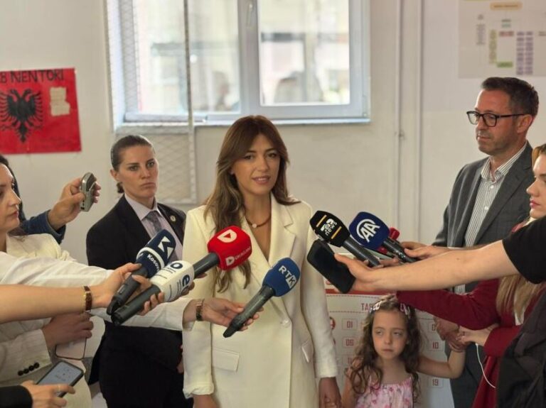Haxhiu pas votimit: Pjesëmarrja e lartë forcon demokracinë