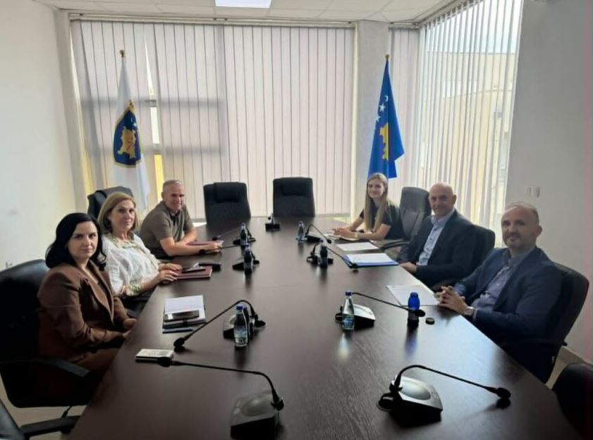 KPK monitoron rastet e korrupsionit, viziton prokuroritë në Pejë dhe Mitrovicë
