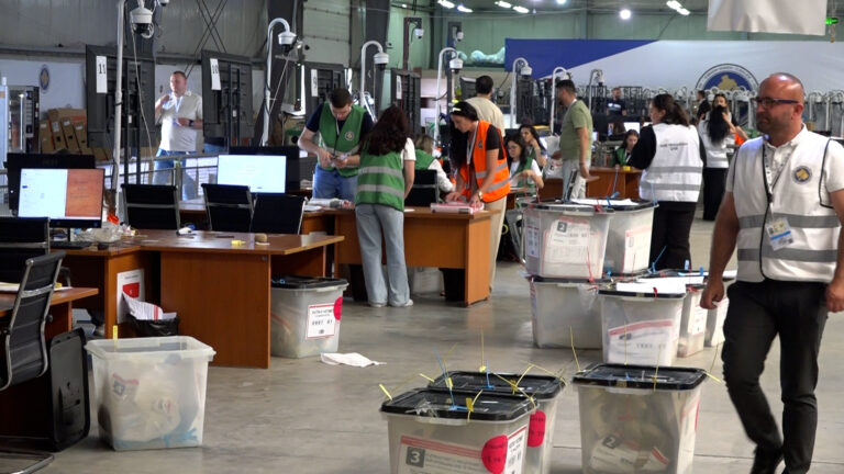 KQZ: Rinumërimi i 185 vendvotimeve pritet të përfundojë brenda dy ditësh