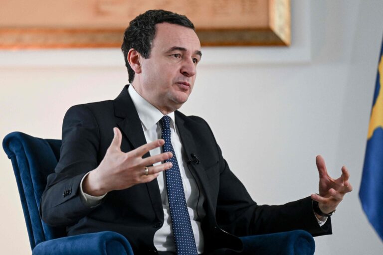Kurti: Administrata publike duhet të jetë në shërbim të qytetarëve