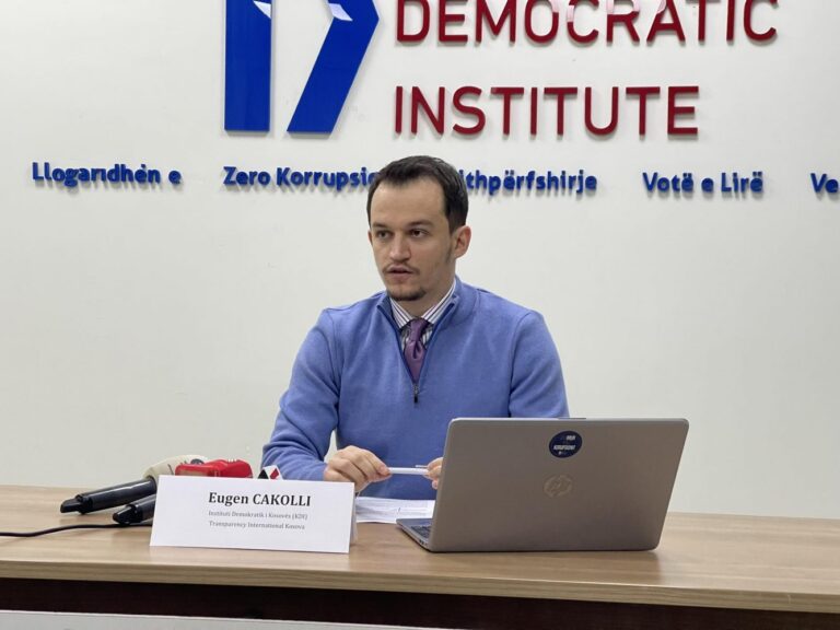 Cakolli: LVV mund të arrijë në 52 mandate nga votat me postë
