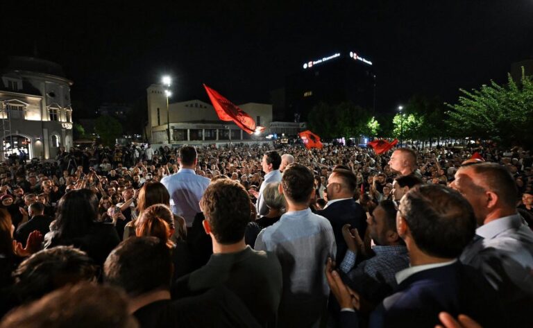 Kurti: Falënderim qytetarëve dhe thirrje për vazhdim të punës për shtetin